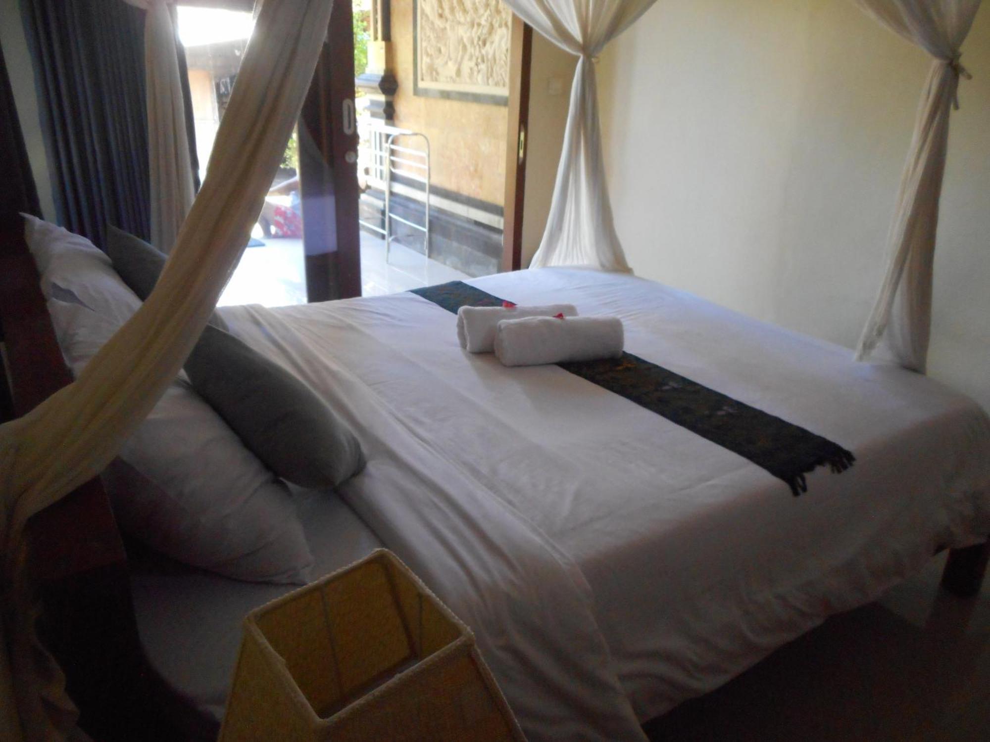 Dika Homestay Sidemen  Extérieur photo